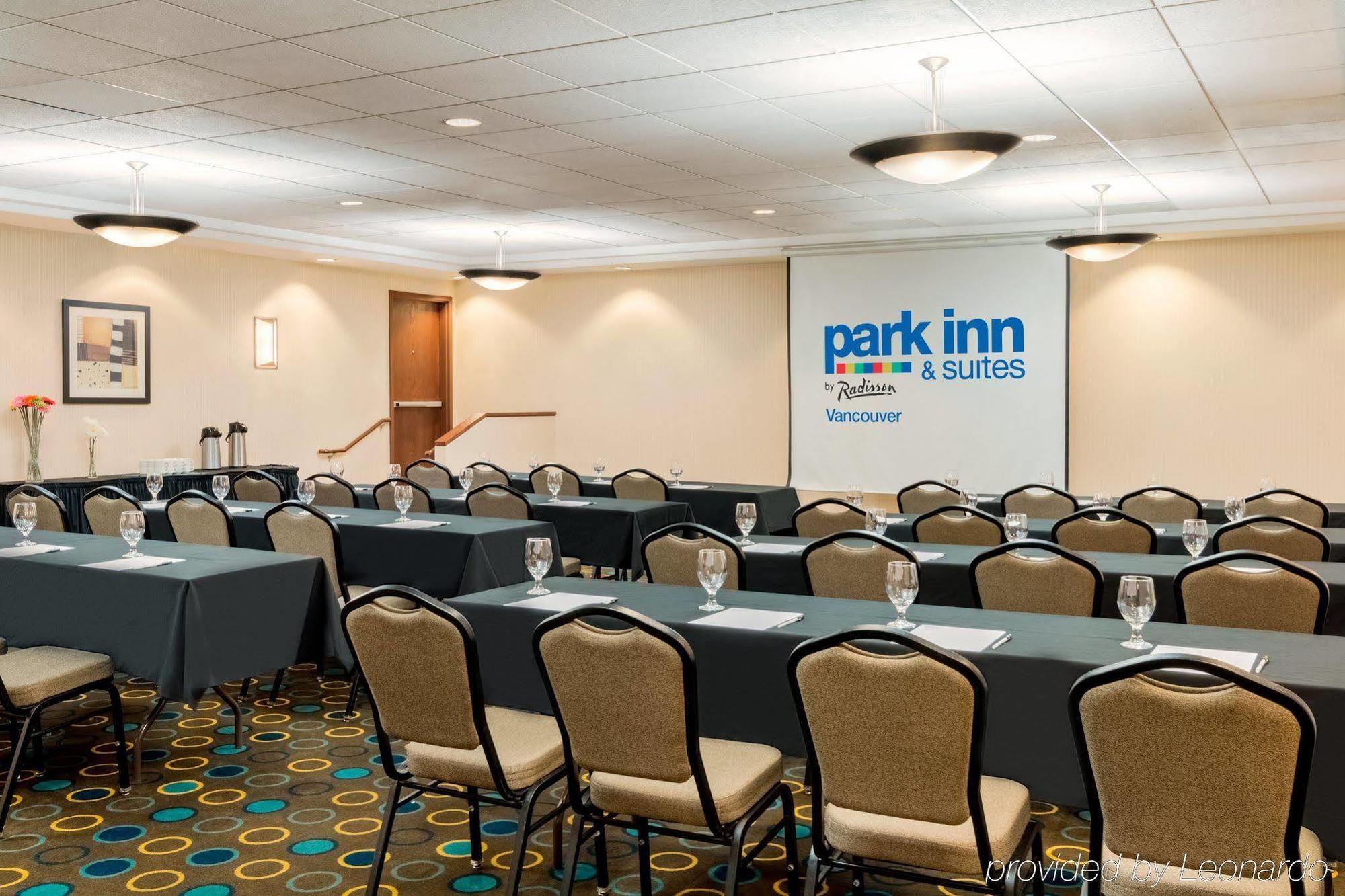Park Inn & Suites By Radisson Vancouver Exterior foto